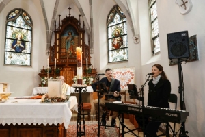 Duo Coverage in der Pfarrkirche Berg