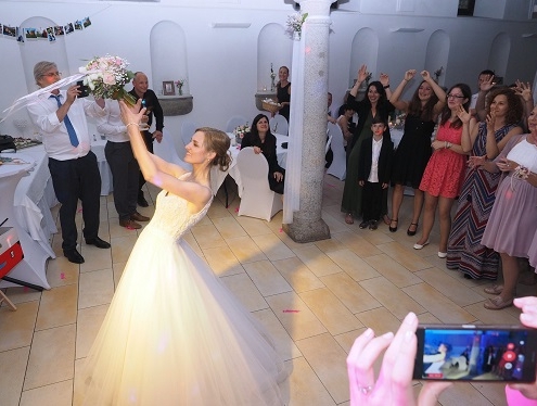 Internationale Hochzeit im Schloss